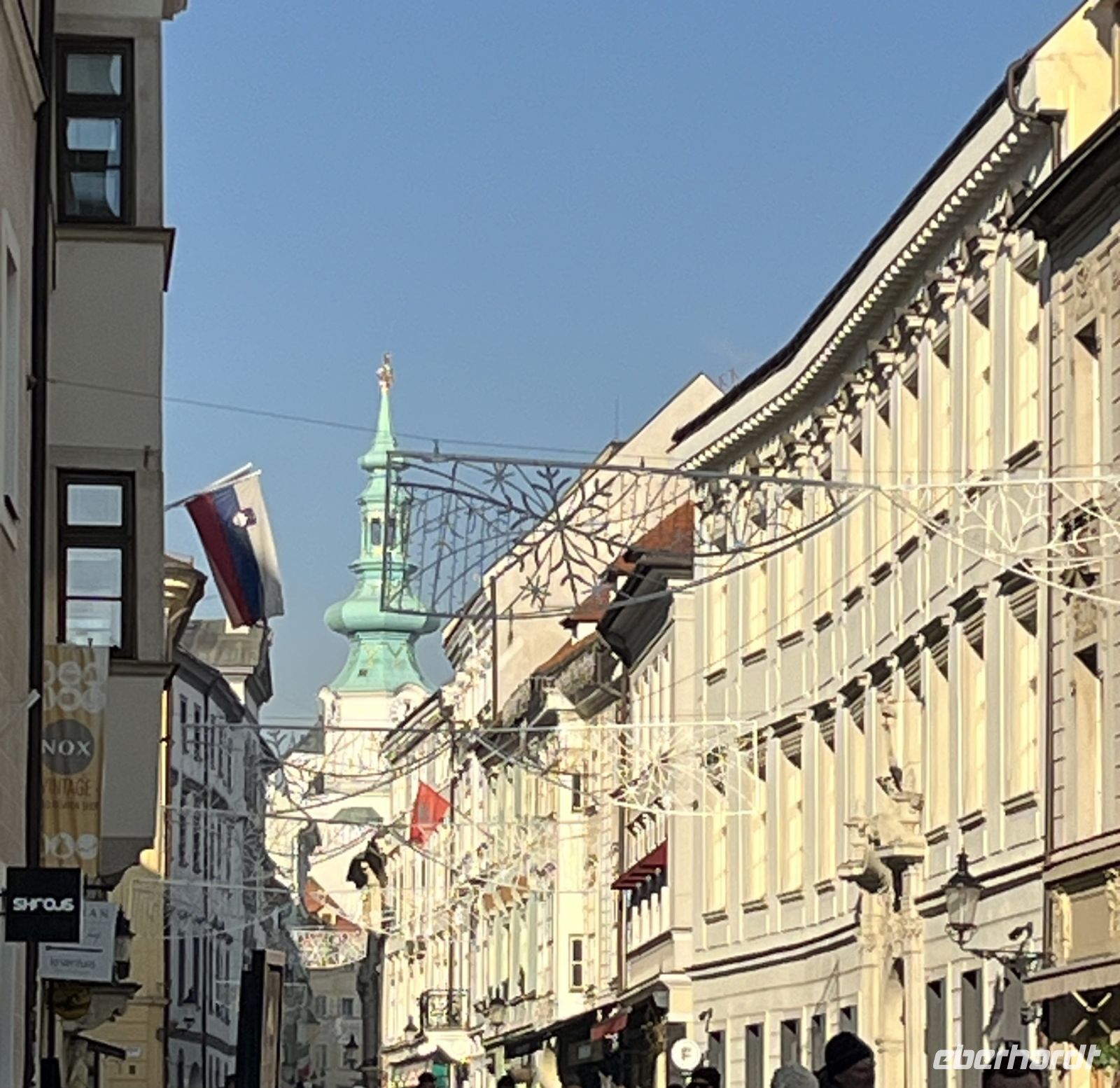 29.12.24  Bratislava -  Altstadt - Turm Michaeletor &ndash; &copy; Renate Schuster (Eberhardt TRAVEL)