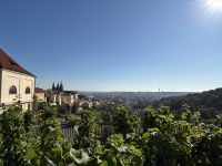 96 Blick zur Stadt &ndash; &copy; Gerd Müller (Eberhardt TRAVEL)