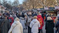 20251229-4 über den Weihnachtsmarkt.jpg &ndash; &copy; Michael Rass (Eberhardt TRAVEL)