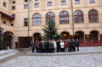Melniker Schloss Innenhof &ndash; &copy; Sandra Kunisch (Eberhardt TRAVEL)