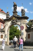 Strahov Eingang Leopoldstor &ndash; &copy; Sabine Herda (Eberhardt TRAVEL)