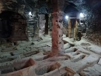 2. unterirdische Stadt Saint Mercurius Saratli (Gräber) &ndash; &copy; Katrin Deutschbein (Eberhardt TRAVEL)