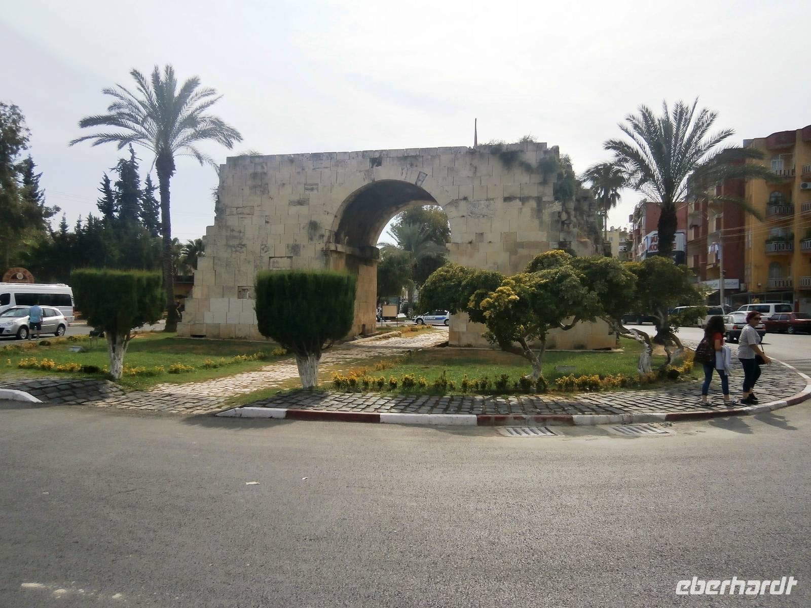 Tarsus Kleopatra Tor &ndash; &copy; Peggy Pfützner (Eberhardt TRAVEL)