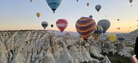 Ballone über dem Liebestal &ndash; &copy; Ria Heilmann (Eberhardt TRAVEL)