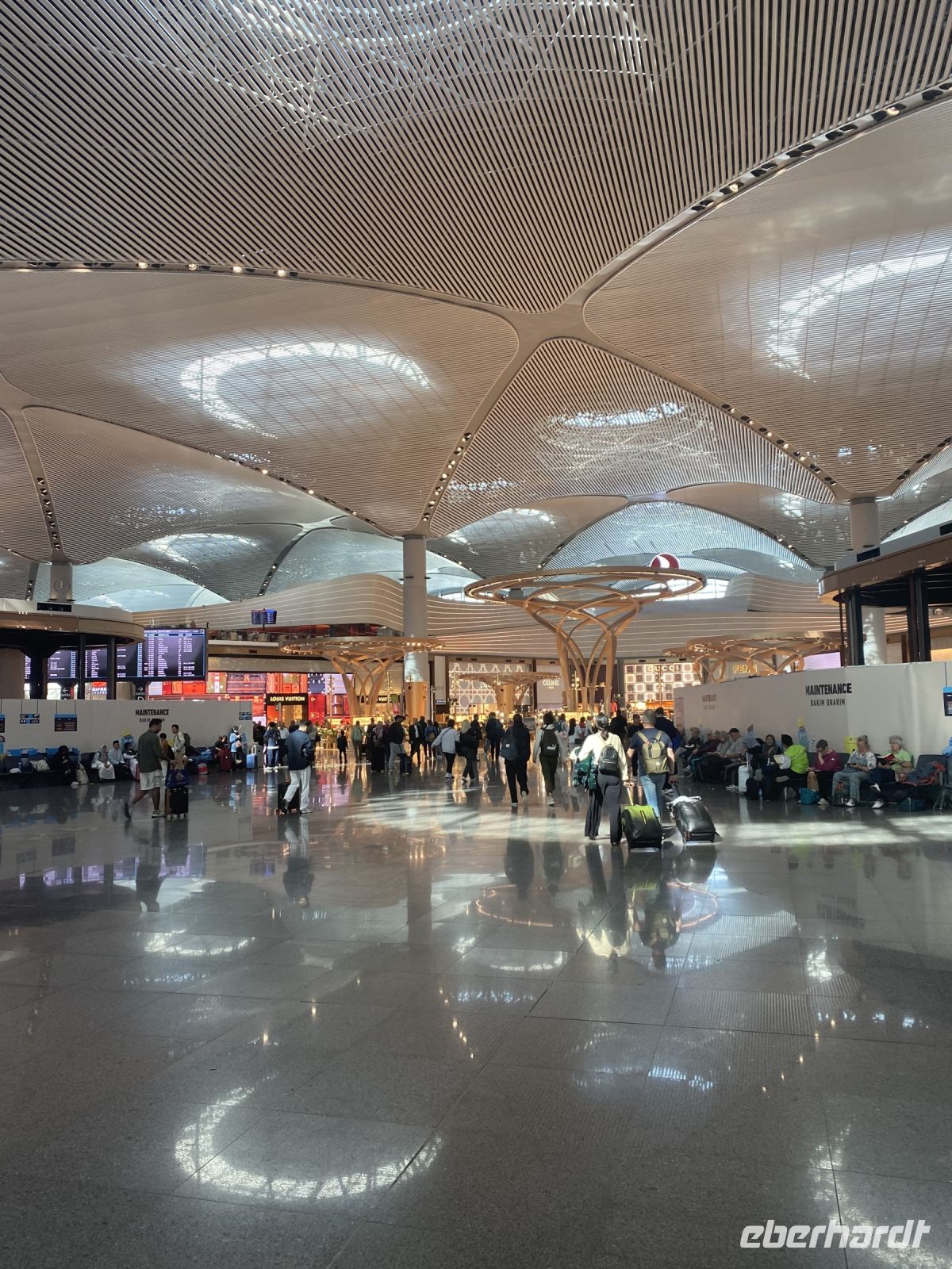 Istanbal Airport &ndash; &copy; Bettina Langendörfer (Eberhardt TRAVEL)