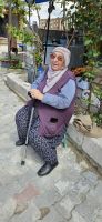 87jährige Oma mit Smartphone.. &ndash; &copy; Ria Heilmann (Eberhardt TRAVEL)