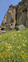 blühende Wiesen im Ihlaratal &ndash; &copy; Ria Heilmann (Eberhardt TRAVEL)