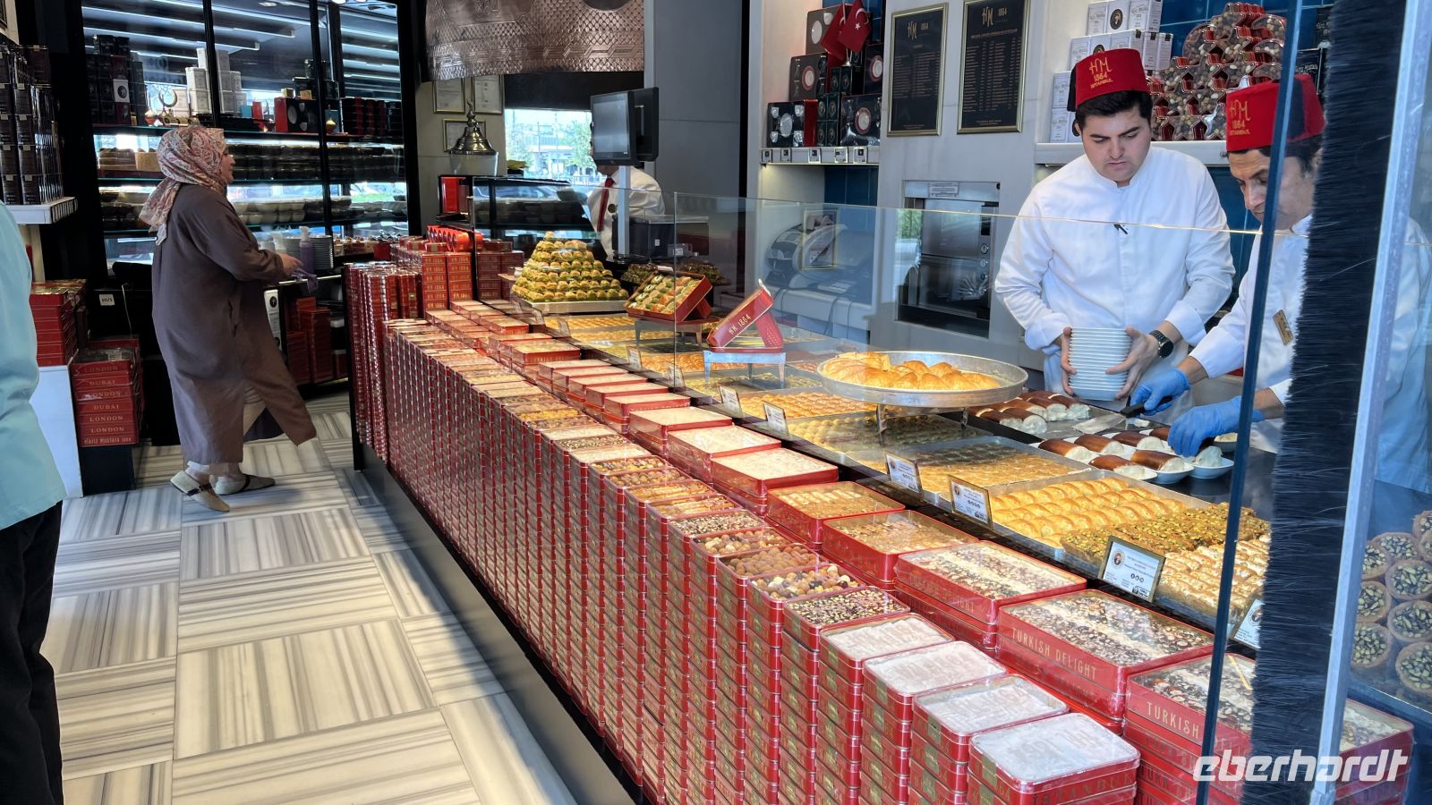 Baklava-Geschäft &ndash; &copy; Valentin Meyer-Plath (Eberhardt TRAVEL)