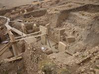 13.10.10 Ausgrabungsareal, Göbekli-Tepe &ndash; &copy; Jutta Petzold-Herrmann (Eberhardt TRAVEL)