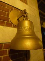 Glocke Krupp-Grusonwerk auf dem Bahnhof Sirkeci &ndash; &copy; Isabel Schirmer (Eberhardt TRAVEL)