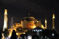 Hagia Sophia Istanbul bei Nacht &ndash; &copy; Sylvia Lorenz (Eberhardt TRAVEL)