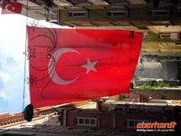 türkische Flagge &ndash; &copy; Sandra Mahr (Eberhardt TRAVEL)