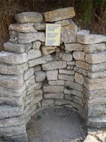 Brunnen in Troja (ca. 300 v.Chr.) &ndash; &copy; Sandra Mahr (Eberhardt TRAVEL)