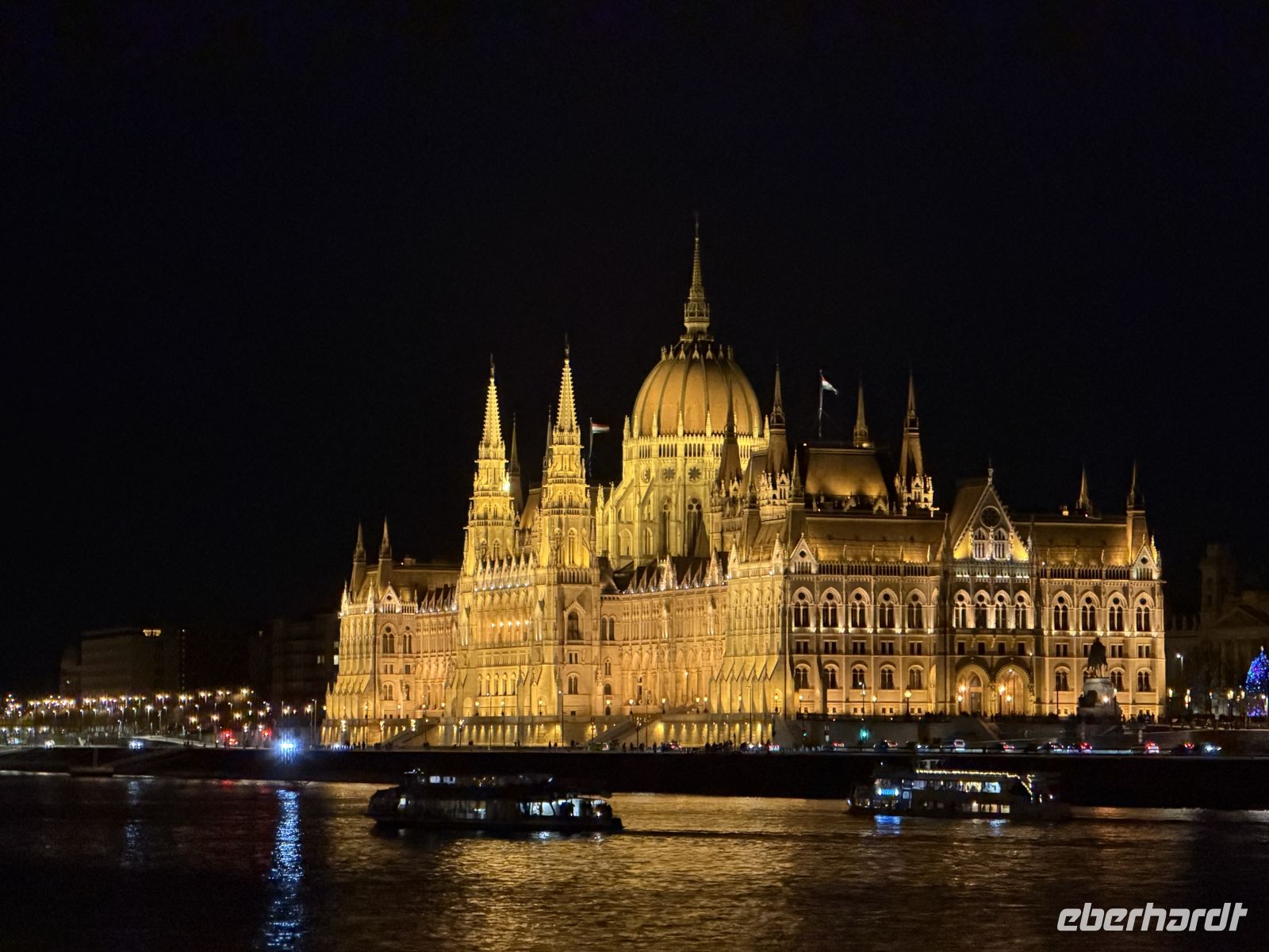 Parlament  &ndash; &copy; Falk Rätzer (Eberhardt TRAVEL)