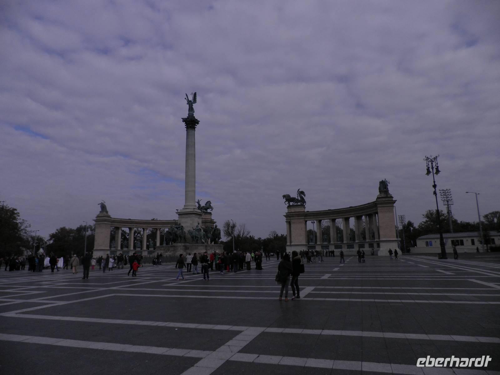 Heldenplatz in Budapest &ndash; &copy; Christian Fischer (Eberhardt TRAVEL)