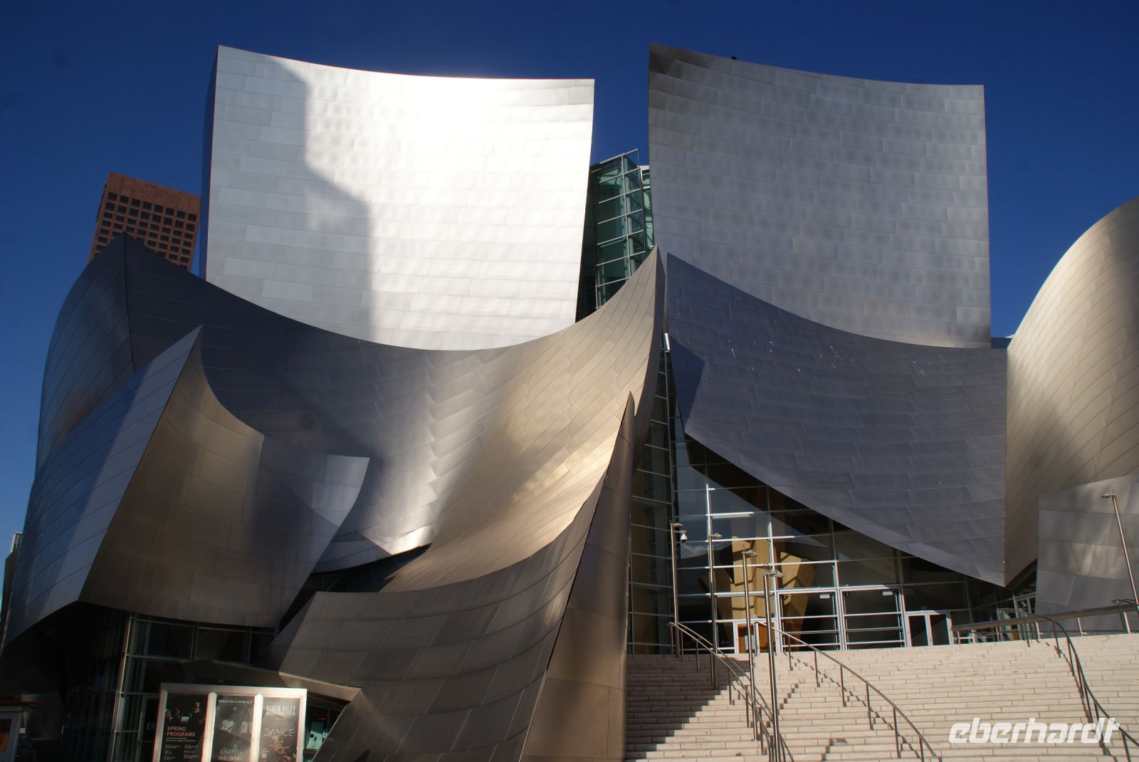 7 Walt Disney Concert Hall &ndash; &copy; Susanne Schirmann (Eberhardt TRAVEL)