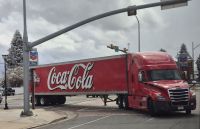 131 Coca-Cola Truck &ndash; &copy; Susanne Schirmann (Eberhardt TRAVEL)