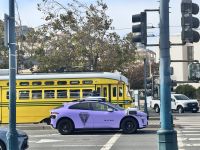 Autonomes Taxi WAYMO &ndash; &copy; Thomas Krupp (Eberhardt TRAVEL)