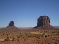 Monumental Valley &ndash; &copy; Sylvia Sann (Eberhardt TRAVEL)