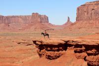 Jeeptour im Monument Valley - Marlboro-Aussicht mit Cowboy &ndash; &copy; Kristin Weigel (Eberhardt TRAVEL)
