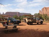 Monument Valley - Picknick bei den Navajo-Indianern  &ndash; &copy; Annette Zocher (Eberhardt TRAVEL)
