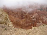 ... und wieder auf - Wir laufen am Canyonrand entlang &ndash; &copy; Annette Zocher (Eberhardt TRAVEL)