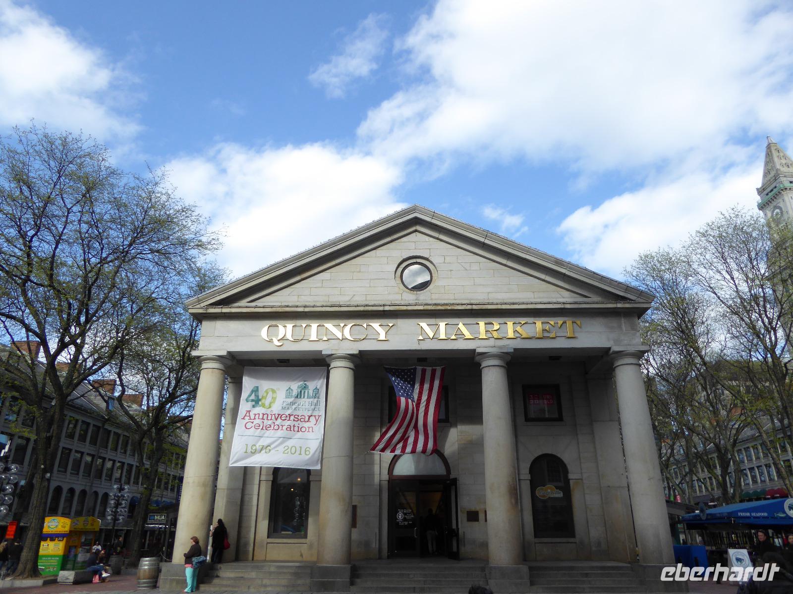 Quincy Market &ndash; &copy; Sabine Letzybyll (Eberhardt TRAVEL)