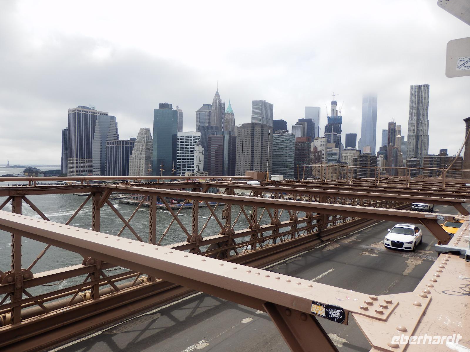 Spaziergang über die Brooklyn Bridge &ndash; &copy; Kristin Werner (Eberhardt TRAVEL)