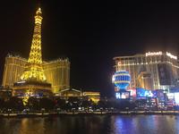 Las Vegas bei Nacht &ndash; &copy; Laura Schwanitz (Eberhardt TRAVEL)