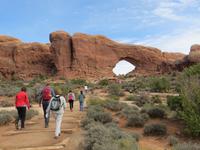 Arches, Windows &ndash; &copy; Jürgen Schmeißer (Eberhardt TRAVEL)