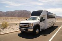 Unser Minibus auf Jungfernfahrt! nagelneu... &ndash; &copy; Susanne Schirmann (Eberhardt TRAVEL)