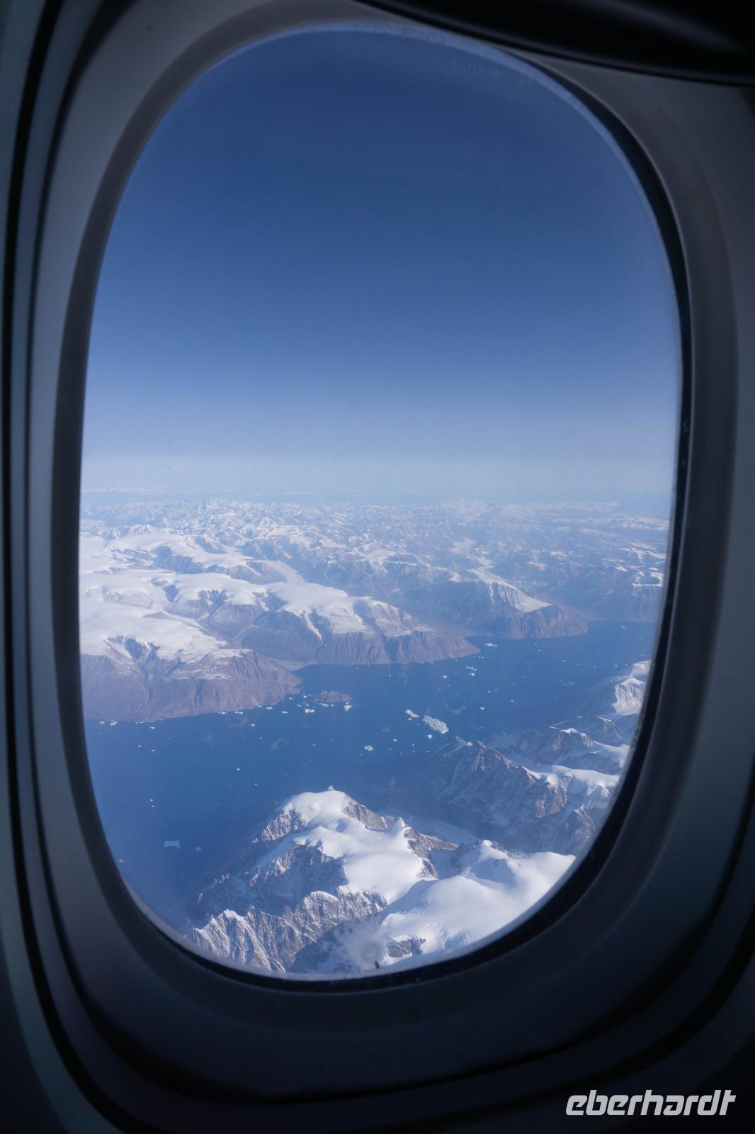 2_Flug über Grönland &ndash; &copy; Carina Henn (Eberhardt TRAVEL)