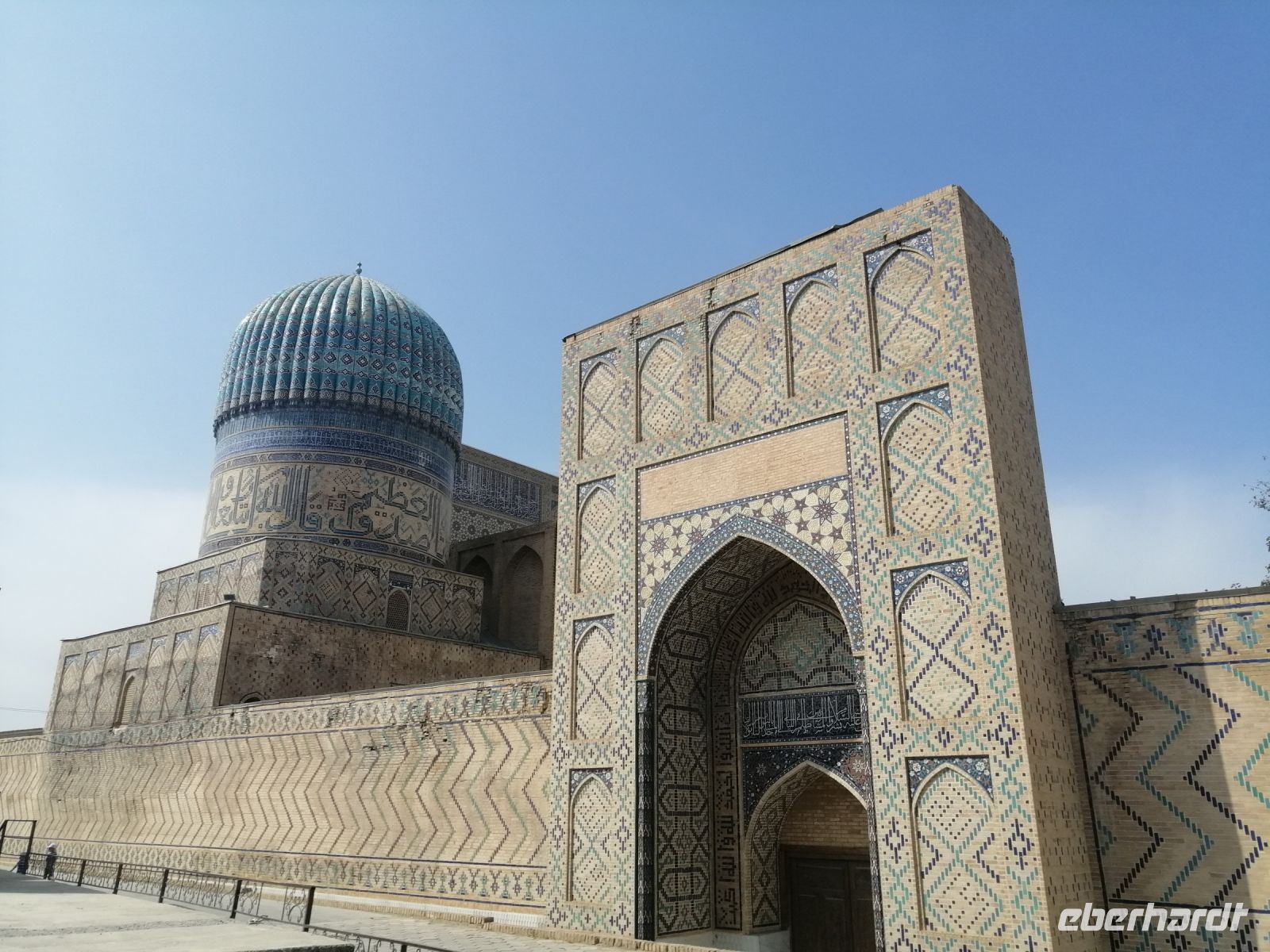 Bibi Hanim Moschee, Samarkand &ndash; &copy; Andrej Kulikov (Eberhardt TRAVEL)