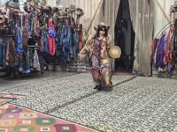Samarkand - Modenschau &ndash; &copy; Anna Jeske (Eberhardt TRAVEL)