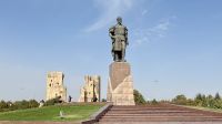 Timur Lenk Denkmal, Shahrisabz &ndash; &copy; Mareike Schmidt (Eberhardt TRAVEL)