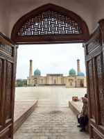 Blick auf die Hazrati-Imam-Moschee in Taschkent &ndash; &copy; Simone Willner (Eberhardt TRAVEL)