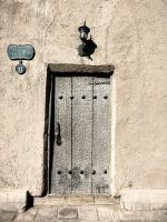 Kunstvolle Holztür in der Altstadt von Chiva &ndash; &copy; Simone Willner (Eberhardt TRAVEL)