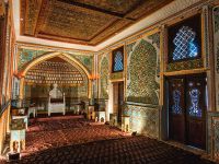 Thronsaal und Empfangsbereich in Kunja Ark &ndash; &copy; Simone Willner (Eberhardt TRAVEL)