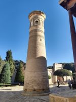 Minarett des Gedenkkomplexes von Bahouddin Naqshband nahe Buchara &ndash; &copy; Simone Willner (Eberhardt TRAVEL)