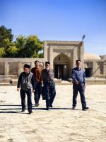 Besucher in Chor Bakr &ndash; &copy; Simone Willner (Eberhardt TRAVEL)