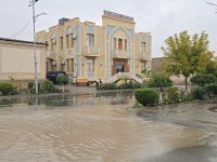 2026_UZB - Xiva: Fußweg nach dem Regen &ndash; &copy; Dieter Braune (Eberhardt TRAVEL)