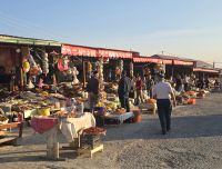 2026_UZB - Markt auf dem Zarafshon-Pass &ndash; &copy; Dieter Braune (Eberhardt TRAVEL)