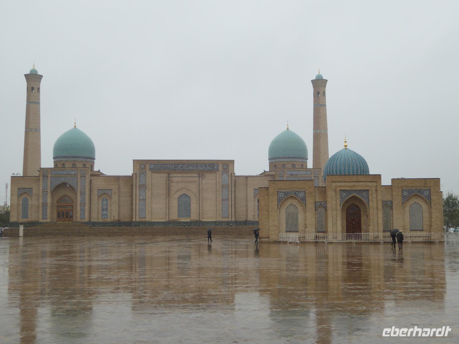 Hast Imam Komplex &ndash; &copy; Sabine Letzybyll (Eberhardt TRAVEL)