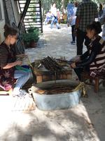 Samarkand Papierherstellung  &ndash; &copy; Magda-Viola Hanke (Eberhardt TRAVEL)