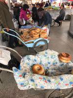 Brotverkäufer &ndash; &copy; Julia Engelberg-Bischoff (Eberhardt TRAVEL)