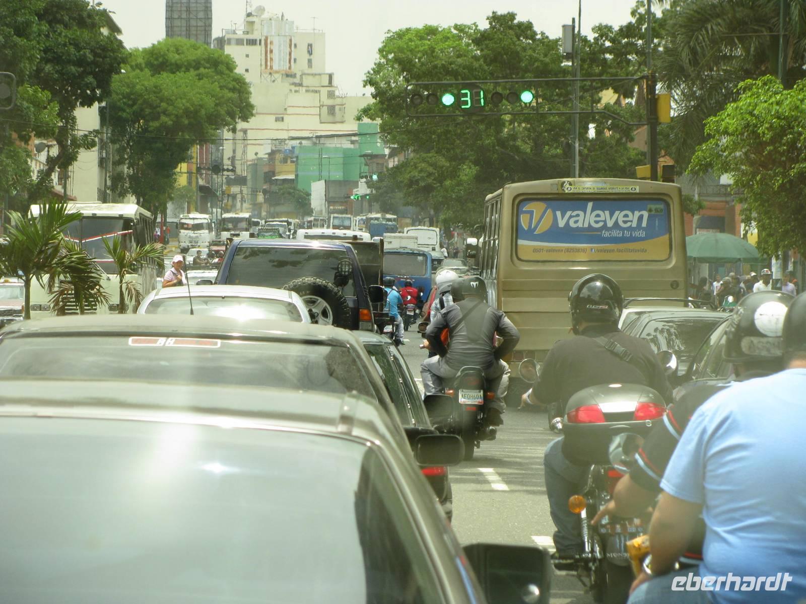 Verkehr in Caracas &ndash; &copy; Julia Grunwald (Eberhardt TRAVEL)