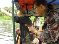 Piranha-Angeln &ndash; &copy; Julia Grunwald (Eberhardt TRAVEL)