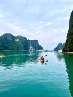 24 Ha Long Bucht Kayakfahren.jpeg &ndash; &copy; Andy Nguyen (Eberhardt TRAVEL)