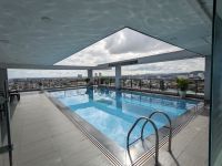 249. Hotel Hue Pool &ndash; &copy; Teresa Rumpel (Eberhardt TRAVEL)