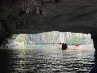 ...Kajaking in der Halong-Bucht (3) &ndash; &copy; Willi Thomas Krupp (Eberhardt TRAVEL)
